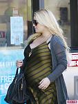 Click image for larger version

Name:	Pregnant-Jessica-Simpson-Holds-Hands-with-Eric-Johnson-1-435x580.jpg
Views:	7315
Size:	194.7 KB
ID:	100217