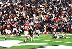 Click image for larger version

Name:	Dante Hall Runs It In.jpg
Views:	318
Size:	178.7 KB
ID:	103184