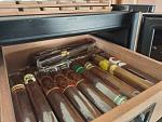 Click image for larger version

Name:	Cigar3.jpg
Views:	73
Size:	89.4 KB
ID:	127201